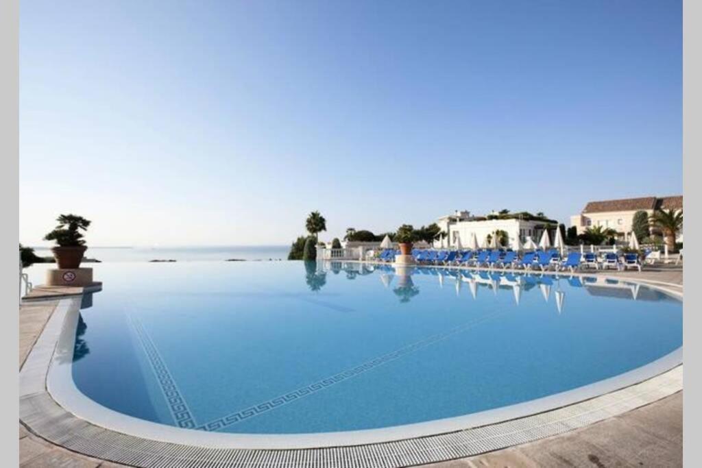 Appartement Lumineux dans Résidence avec Piscine Cannes Esterno foto