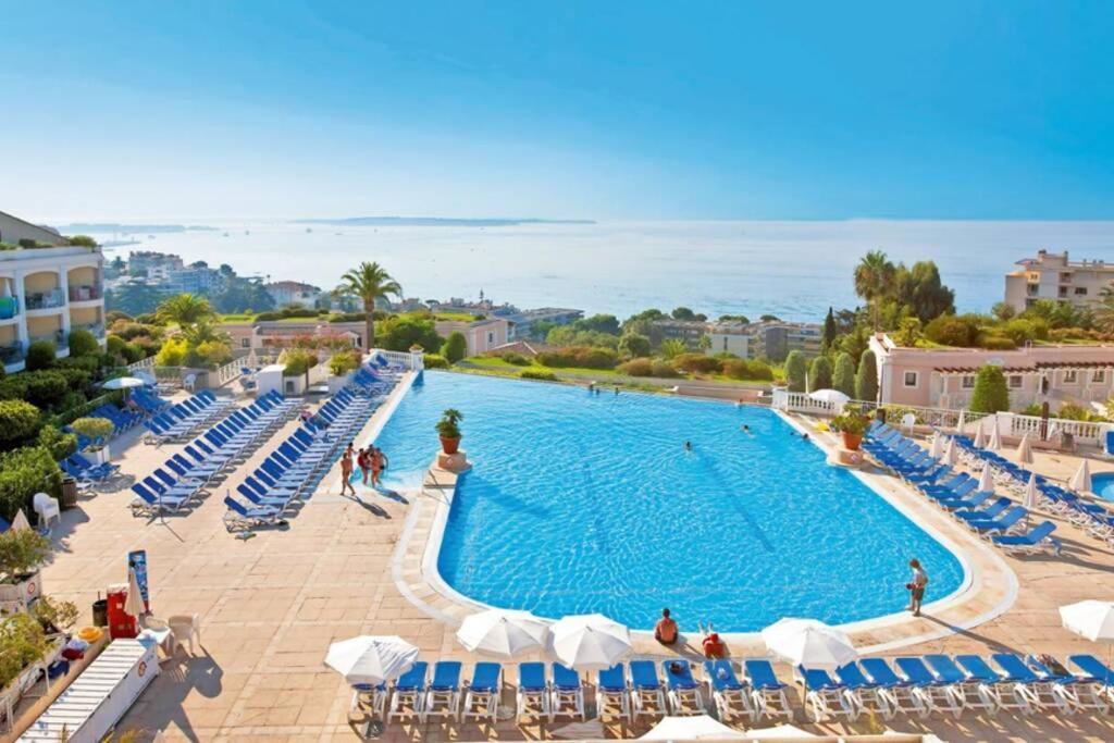 Appartement Lumineux dans Résidence avec Piscine Cannes Esterno foto